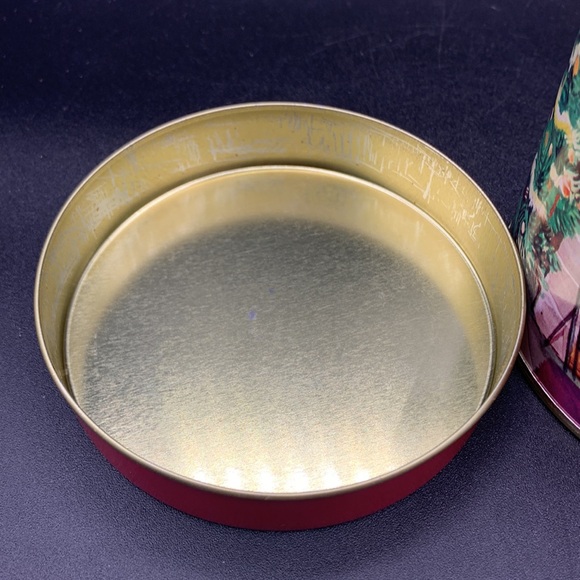 Vintage Two 80s Santa Airtight Round Metal Cookie Candy Food Containers - Picture 7 of 14